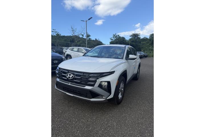 Hyundai 2026 SE
