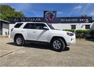 Toyota 4Runner SR5 2023, blanco, 23,377, Toyota Puerto Rico