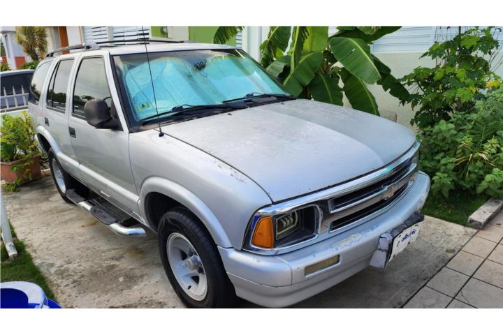 Chevrolet Blazer 1997 automática 2WD