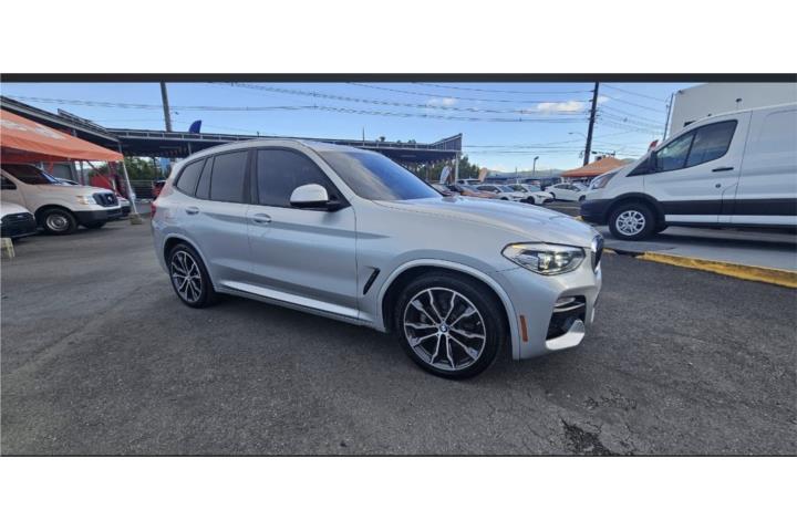 BMW X3 2020 con paquete M, color plata metali