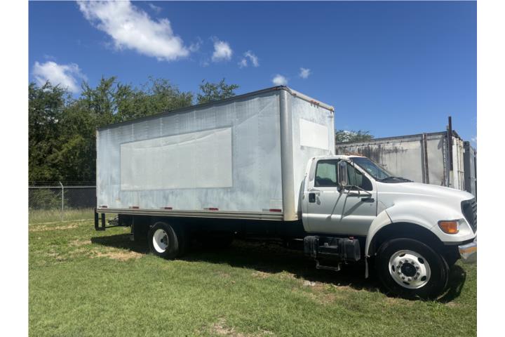 F 750 2000
