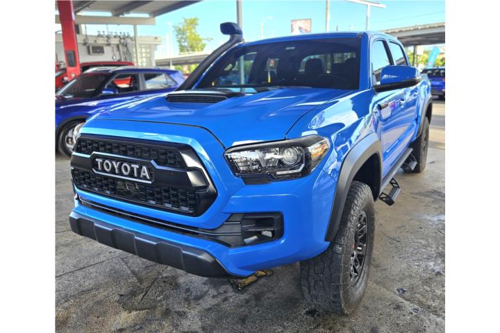 Toyota Tacoma TRD Sport