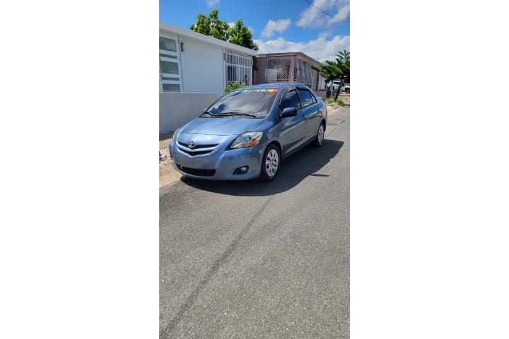 Yaris 2006