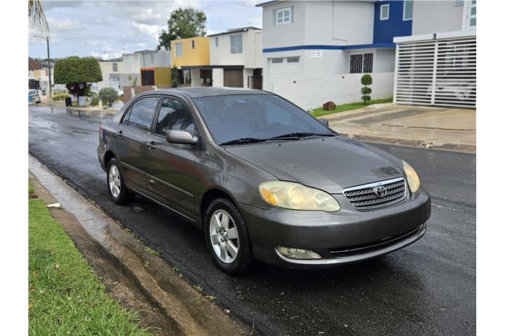 Toyota Corolla 2007 cuatro puertas. $5,100