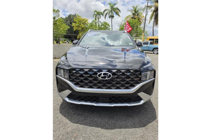 2023 Santa Fe Limited 26k millas