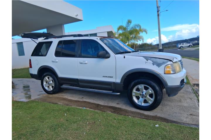 Ford explorer xlt 2005 sport