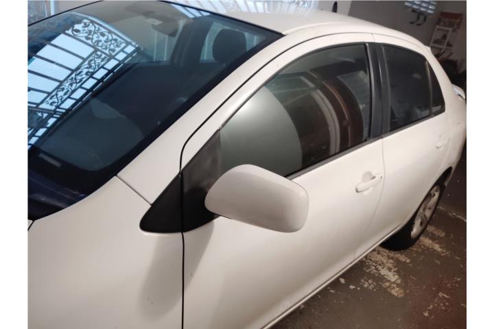 Yaris 2010 standard