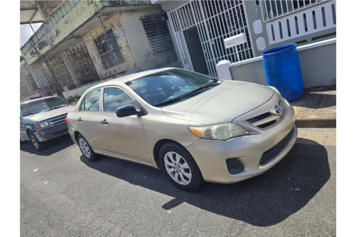 Toyota corolla año 2013