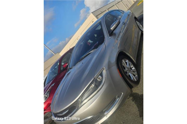Se vende Chrysler 200 2015, Está como nuevo