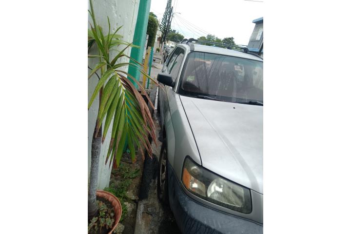 Subaru forester 2005 para arreglar o piezas