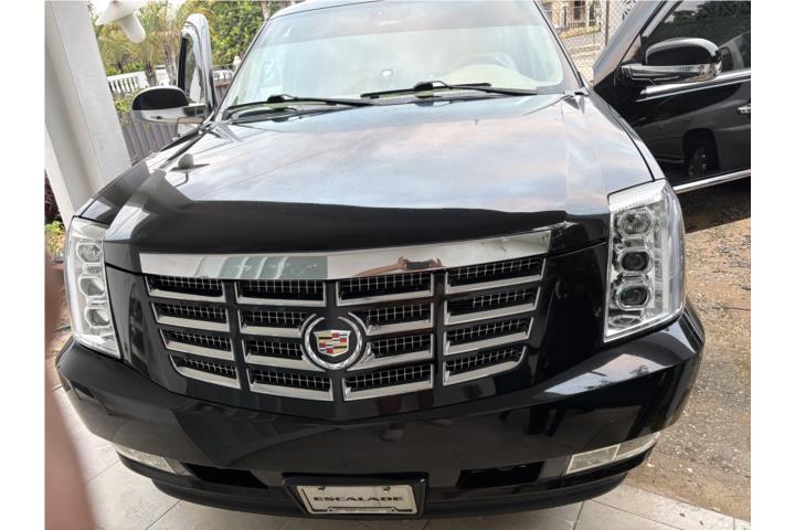 Cadillac Escalade 2009 7876893795
