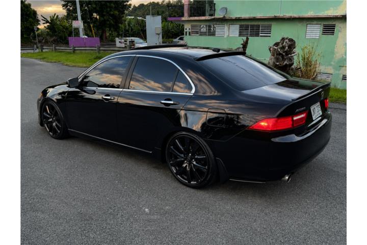 Se vende Acura tsx 2005
