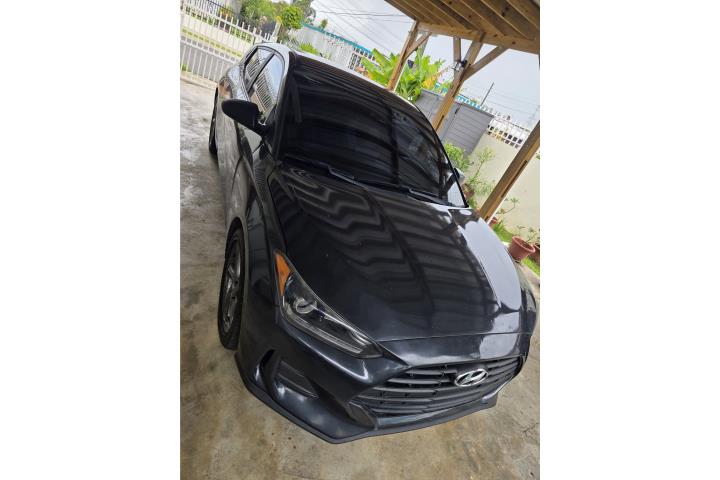Hyundai Veloster 2019