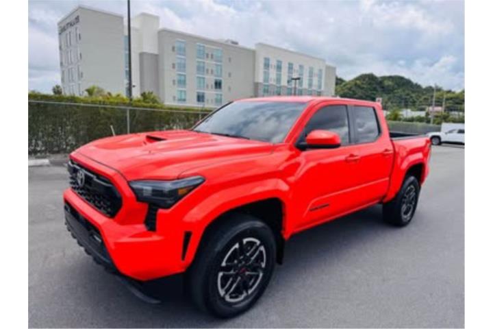 TOYOTA TACOMA TRD SPORT 2024