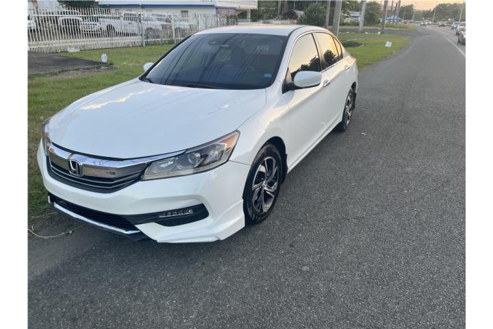 Honda Accord 2017 $10500