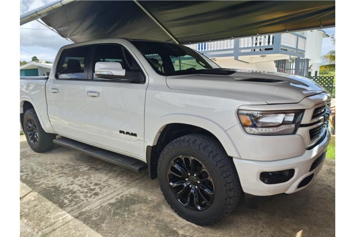 2019 ram laramie hemi 4x4