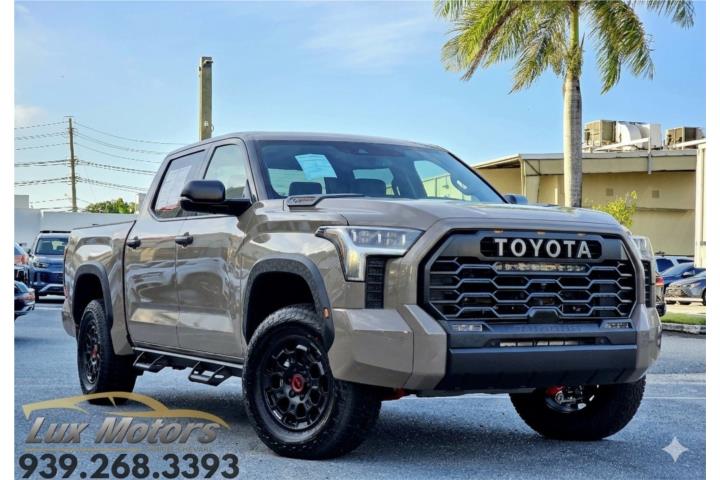 TOYOTA TUNDRA TRD PRO 2025 (POCO MILLAJE)