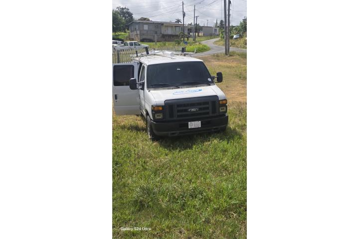 Ford ecoline 2011 4.6 8 cylindro
