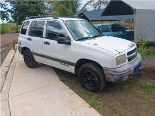 Suzuki Puerto Rico Chevy tracker std 4x4