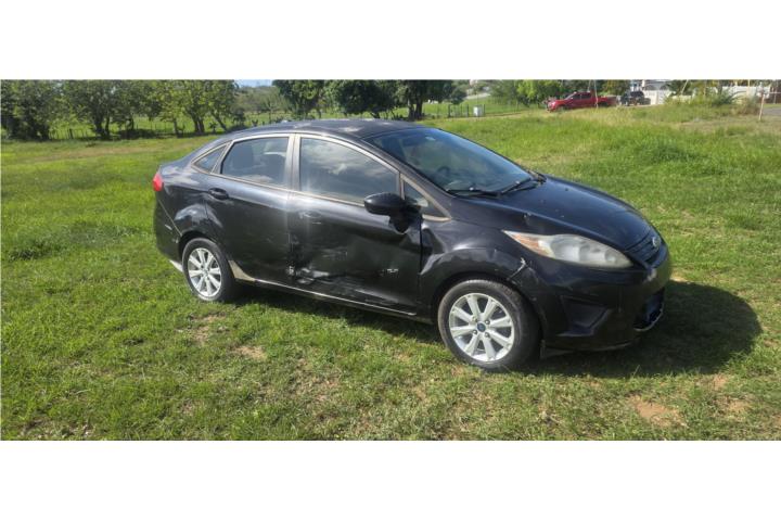 Ford Fiesta 13'