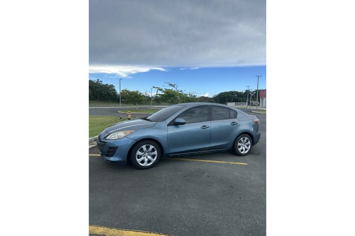 Mazda 3 2011 $3,500 AUTOMÁTICO