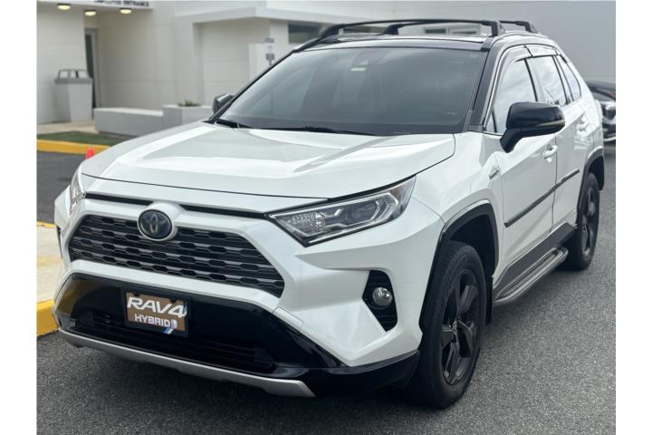 Toyota Rav4 XSE AWD PREMUIM HYBRID 2021
