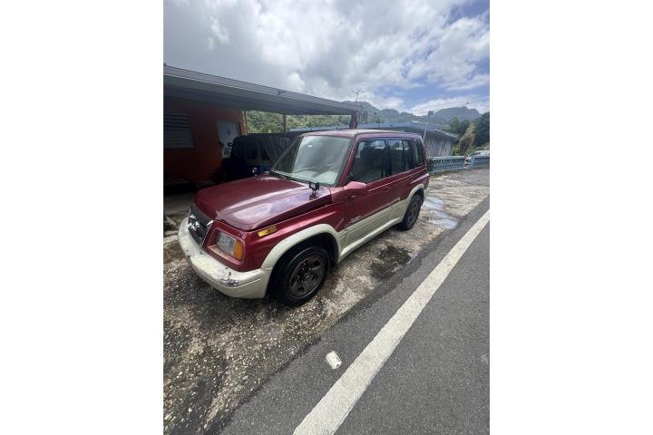 Se vende vitara sport 1998 aut 4x4 nítida