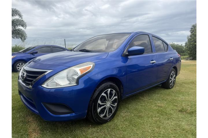 Nissan versa 2017 3,200