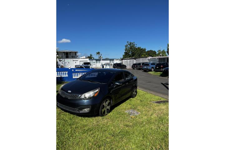 Vendo Kia Rio 2013
