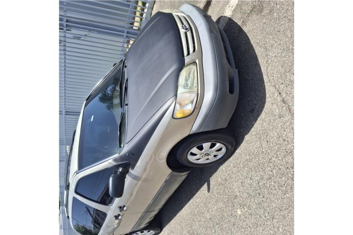Toyota Sienna 2002