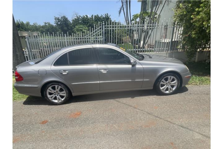 Mercedes E320 2004