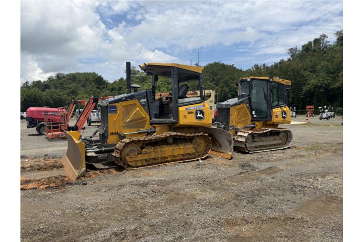 Dozers John Deere