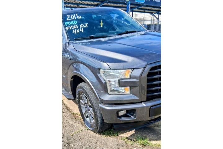 Ford F150 XLT 4x4