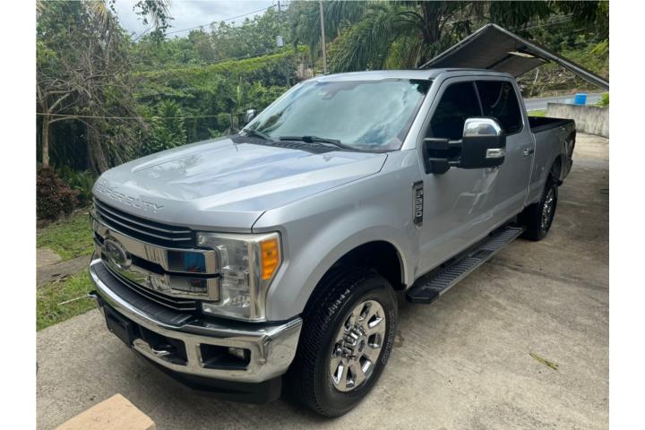 f250 lariat