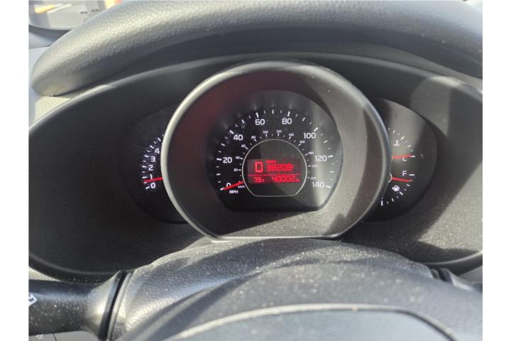 KIA SOUL 2018 - ¡COMO NUEVA! Solo 40k Millas