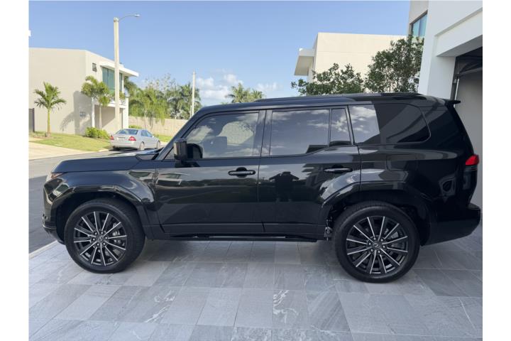 2025 Lexus GX550