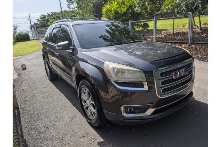 2013 GMC Acadia