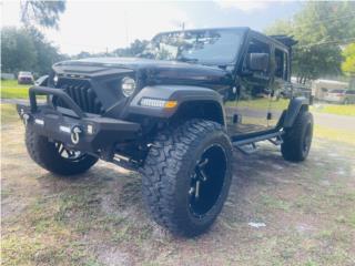 Jeep gladiator 4x4 mucho invertido , Jeep Puerto Rico