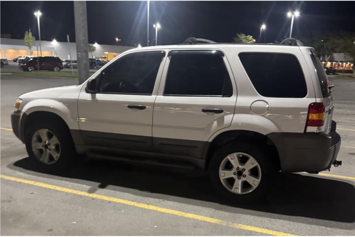 Ford escape 2.3 XLS