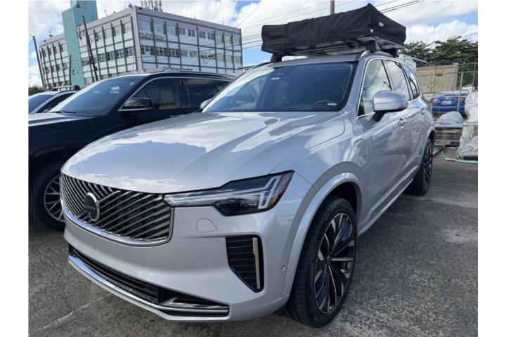 2025.5 XC90 T8 Plus solo 12,603 millas