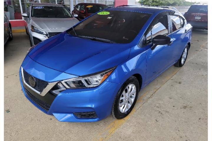 ?? Nissan Versa 2021  Estándar  LIQUIDACIÓN