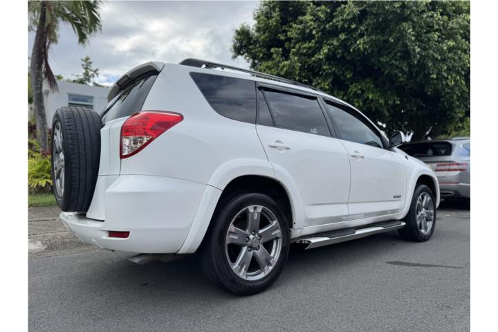 Rav4 Sport 2008 $9,000