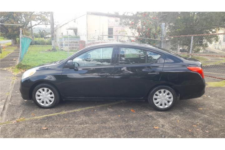 Nissan versa 2013