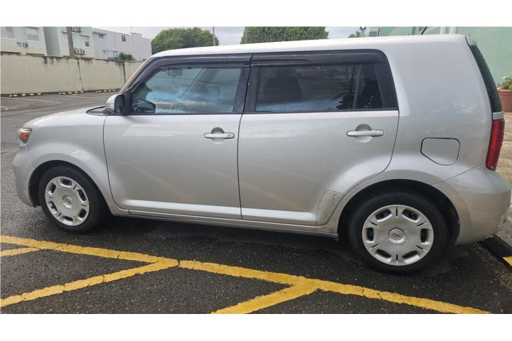 Scion xb año 2009 standar