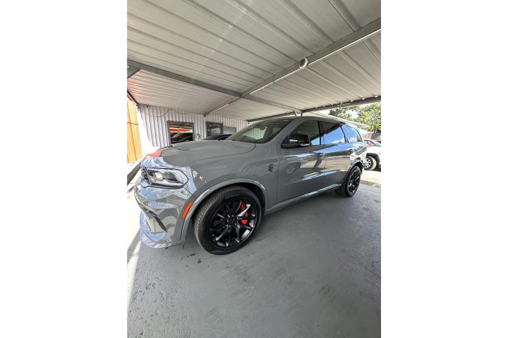 Dodge Durango SRT 2023