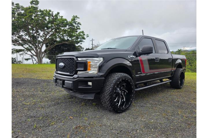 2019 Ford 150 4x4 excelente condiciones