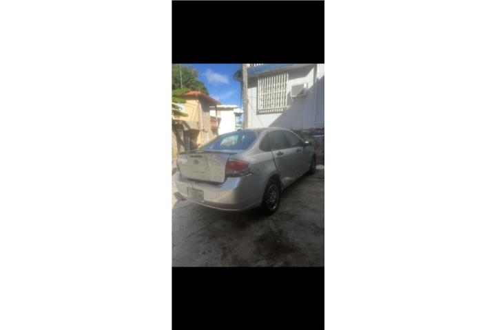 Ford Focus 2010.