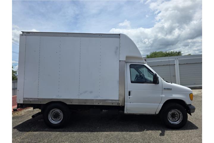 Stepvan E350 2005, diesel 6.0 A/C