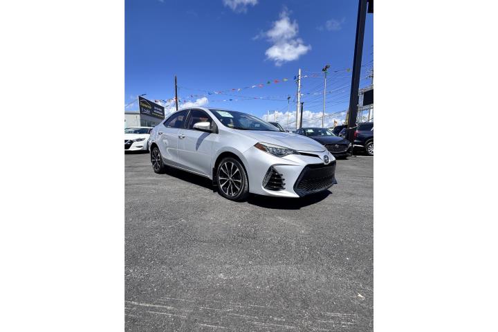 COROLLA SE