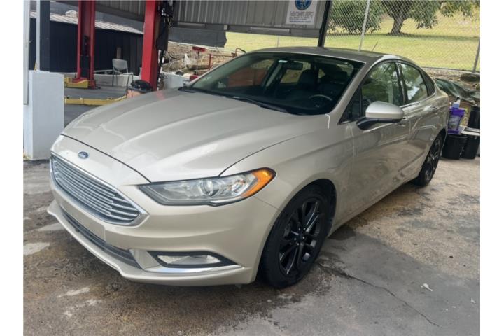Ford Fusión SE 2018